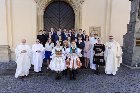 Biřmování 2025