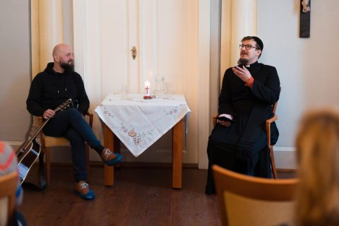 CMKA UB - Křesťan a hudba - kterak Krista v hudbě najíti a s ním se do nebes prozpívat.