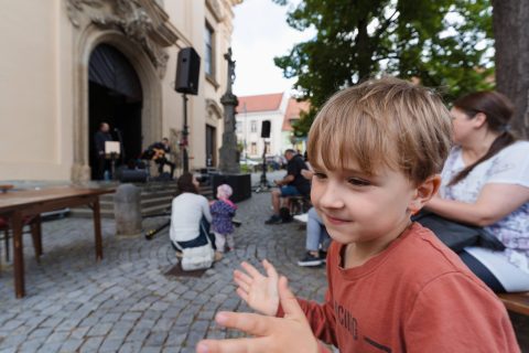 Koncert na schodech – Láďa Křížek