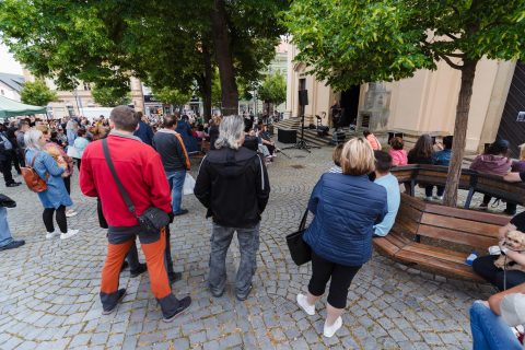Koncert na schodech – Láďa Křížek
