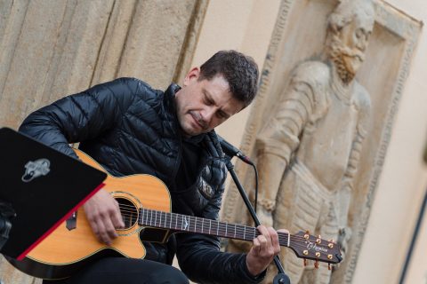 Koncert na schodech – Láďa Křížek