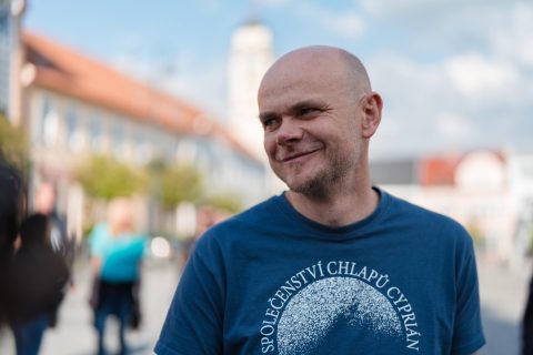 Koncert na schodech – Láďa Křížek