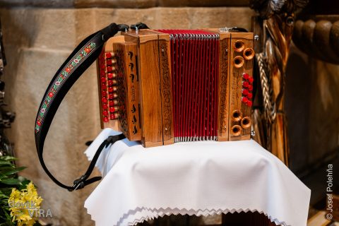 Koncert "Překovejte zbraně v nástroje míru"