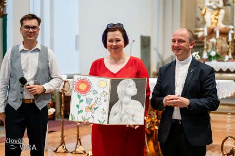 Koncert "Překovejte zbraně v nástroje míru"