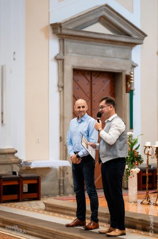 Koncert "Překovejte zbraně v nástroje míru"