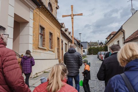 Křížová cesta městem 2022