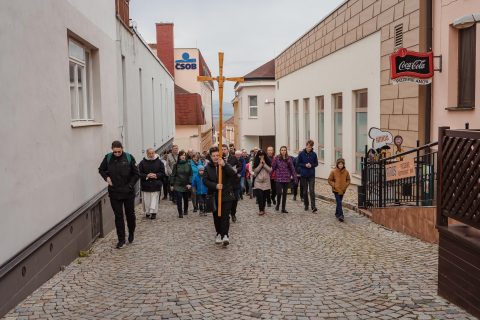 Křížová cesta městem 2022