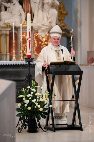 Mše sv. na poděkovaní za 75 let komunity dominikánských mnišek ČaV