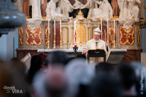 Mše sv. na poděkovaní za 75 let komunity dominikánských mnišek ČaV
