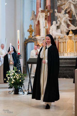 Mše sv. na poděkovaní za 75 let komunity dominikánských mnišek ČaV