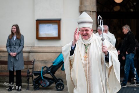Mše sv. na poděkovaní za 75 let komunity dominikánských mnišek ČaV
