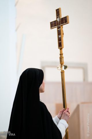 Mše sv. na poděkovaní za 75 let komunity dominikánských mnišek ČaV
