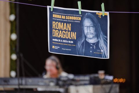... na schodech – Roman Dragoun