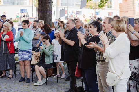 ... na schodech – Roman Dragoun