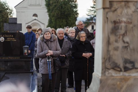 Pobožnost za zemřelé – starý hřbitov Uherský Brod 2023
