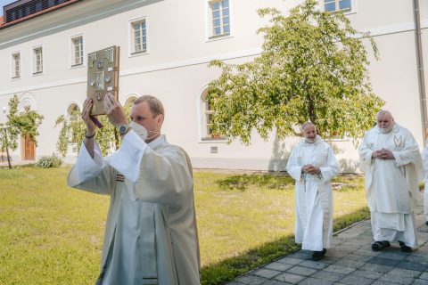 Posvěcení klausury kláštera