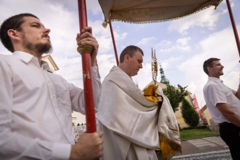 Průvod na slavnost Těla a krve Páně