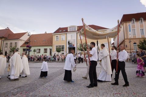 Průvod na slavnost Těla a krve Páně