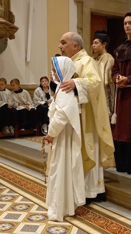 Průvod na slavnost Všech svatých