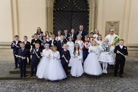 První sv. přijímání 2025