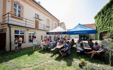 Rozloučení s otcem Petrem Janíčkem