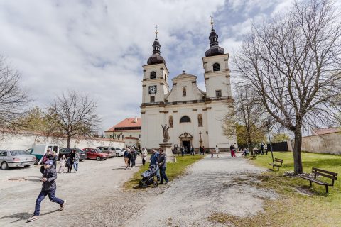 Slavnost 75 let od schválení komunity