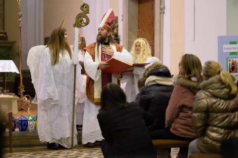 sv. Mikuláš ve farním kostele