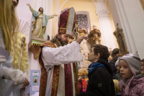 sv. Mikuláš ve farním kostele