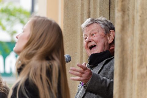 Vladimír Merta na schodech